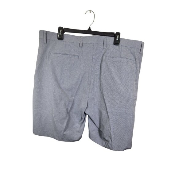 Roundtree & Yorke Mens Size 42 Performance classic fit/flat front shorts --24 - Picture 2 of 7